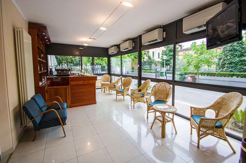 Hotel Le Fonti 蒙特卡蒂尼泰尔梅 外观 照片