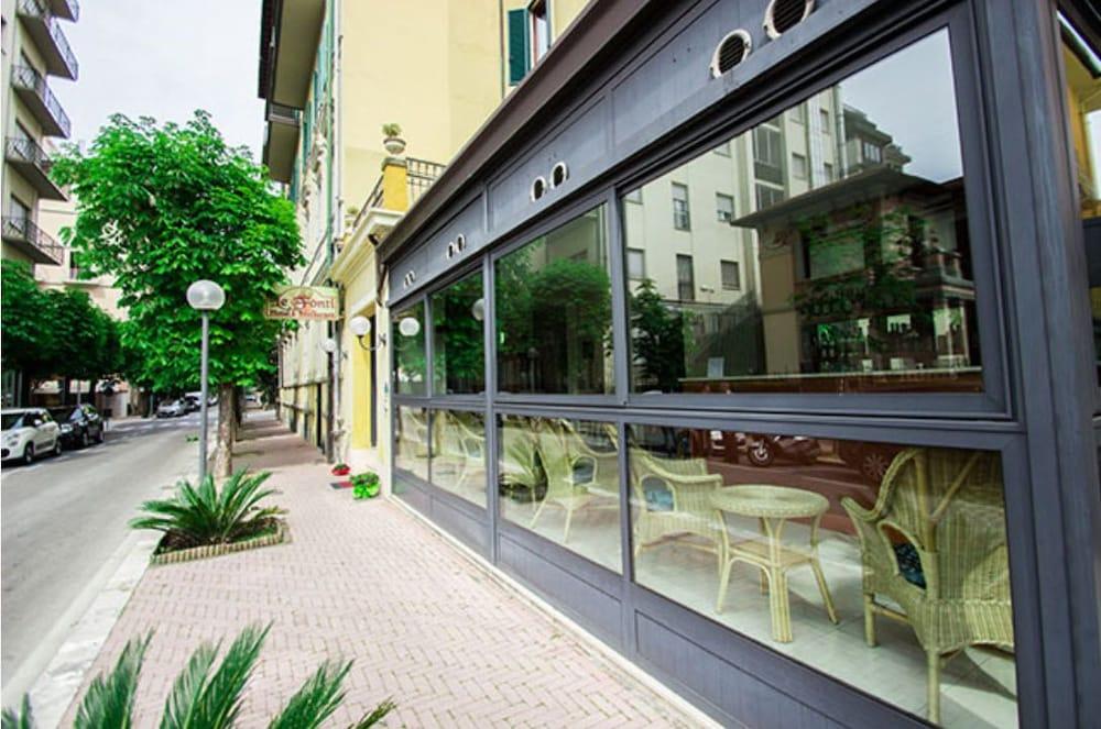 Hotel Le Fonti 蒙特卡蒂尼泰尔梅 外观 照片