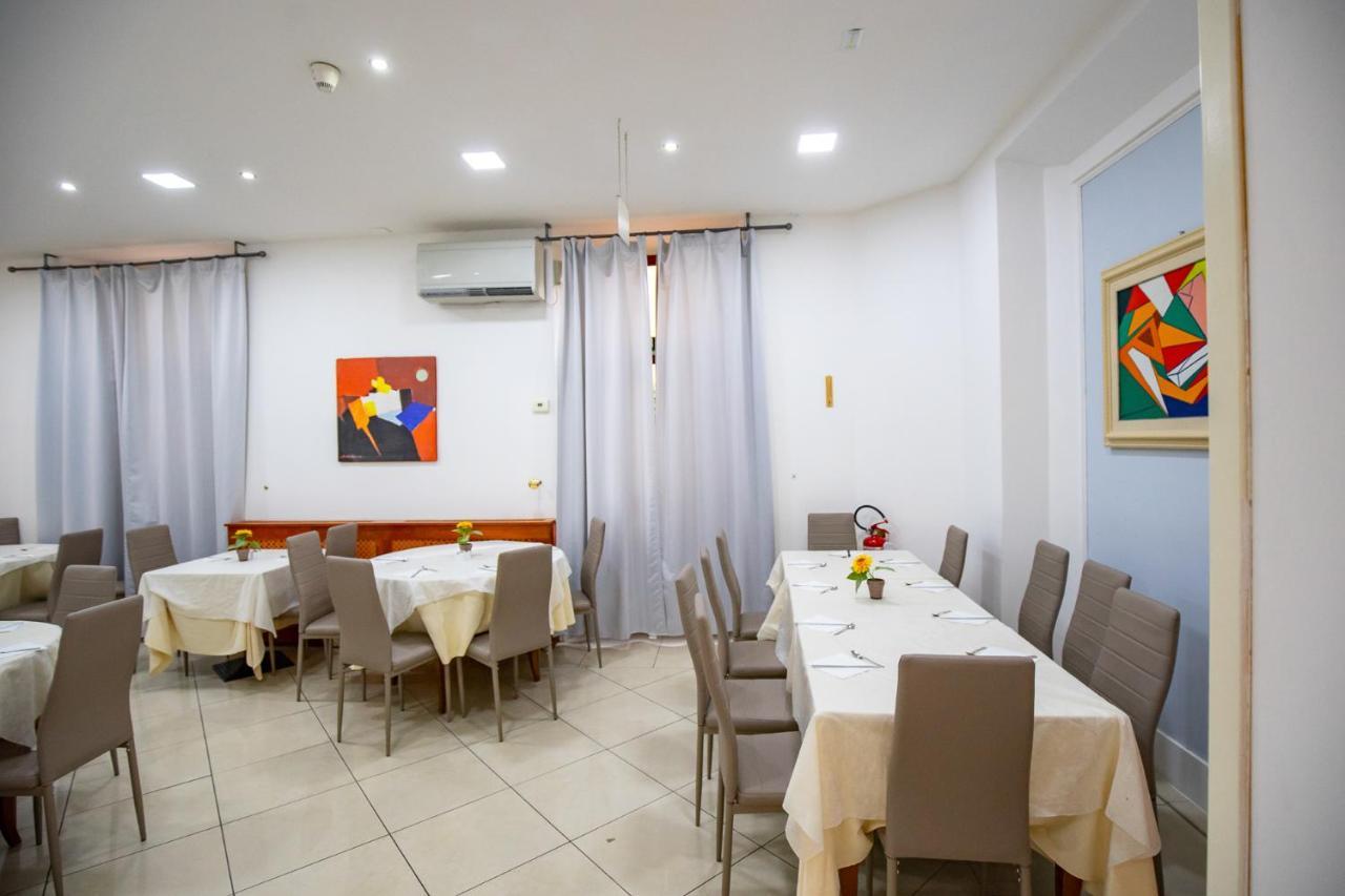 Hotel Le Fonti 蒙特卡蒂尼泰尔梅 外观 照片