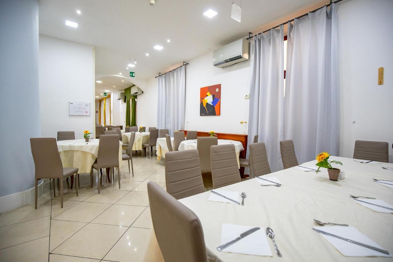 Hotel Le Fonti 蒙特卡蒂尼泰尔梅 外观 照片