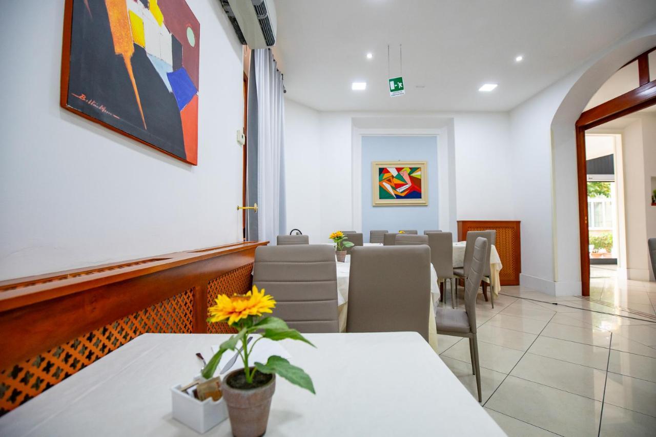 Hotel Le Fonti 蒙特卡蒂尼泰尔梅 外观 照片