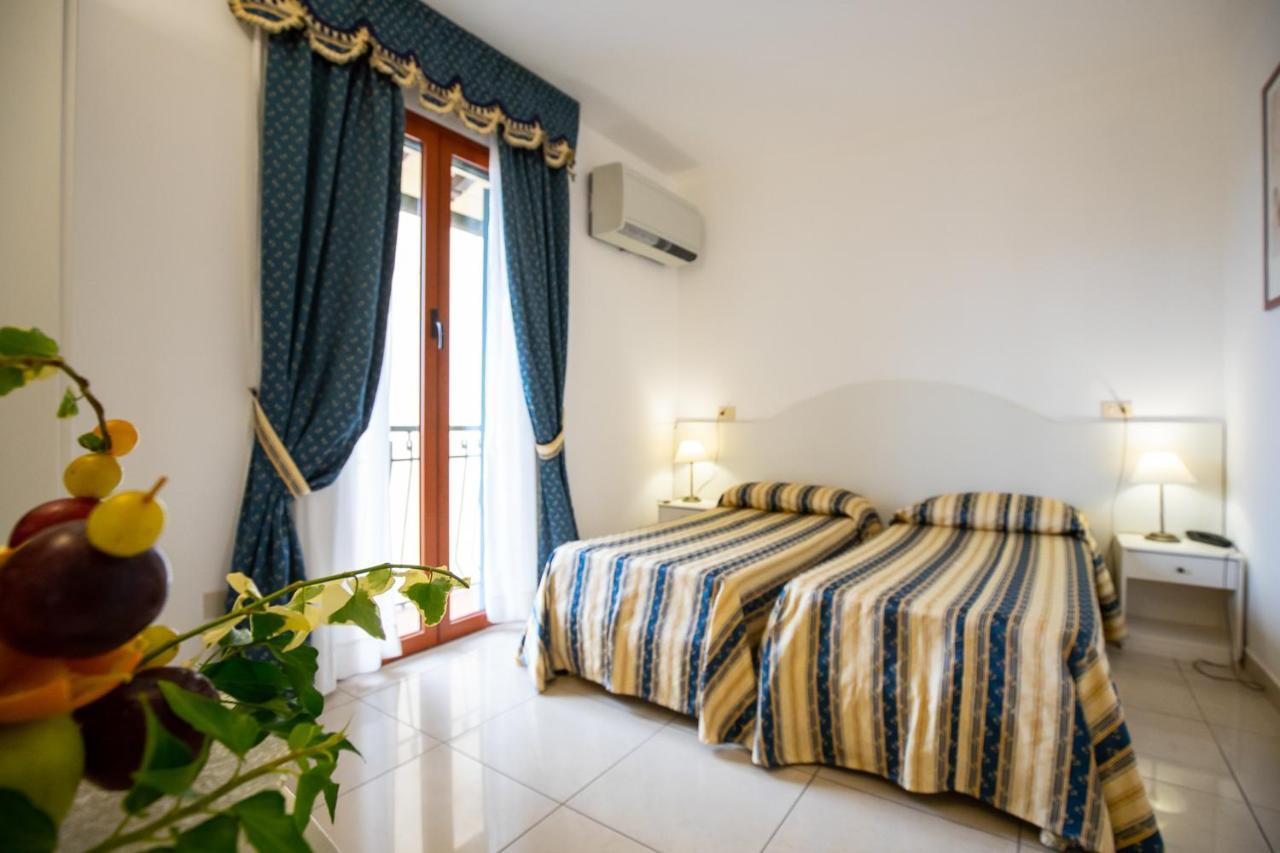 Hotel Le Fonti 蒙特卡蒂尼泰尔梅 外观 照片